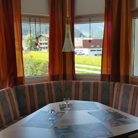Wegscheider Apartment